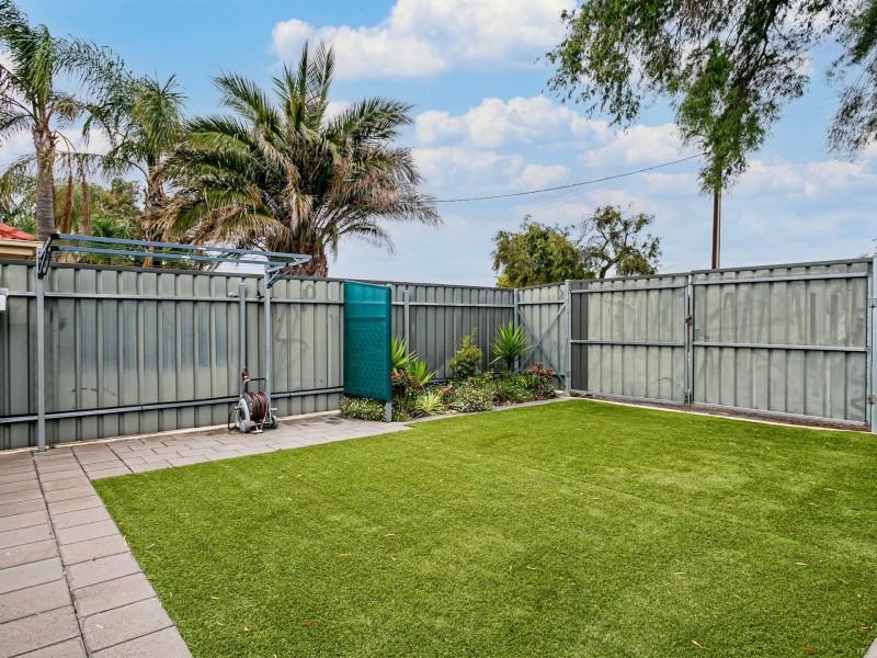 10 Coral Avenue, Semaphore Park SA 5019