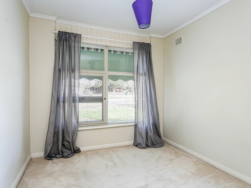 828 Military Road, North Haven SA 5018