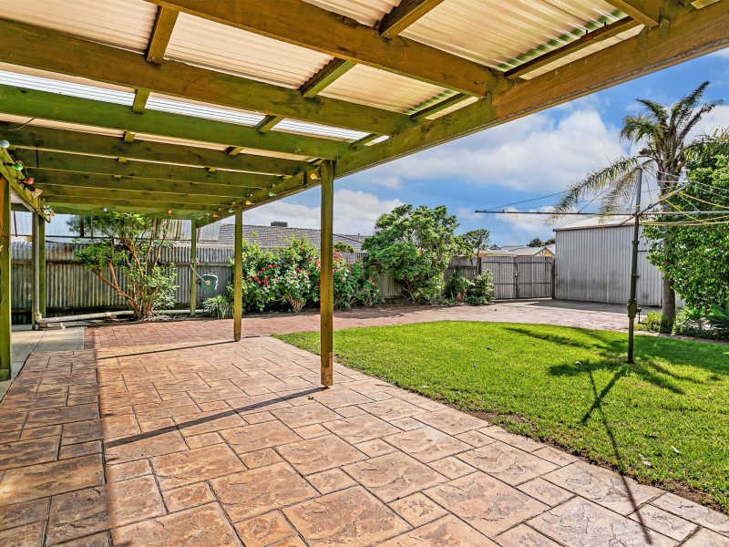 828 Military Road, North Haven SA 5018