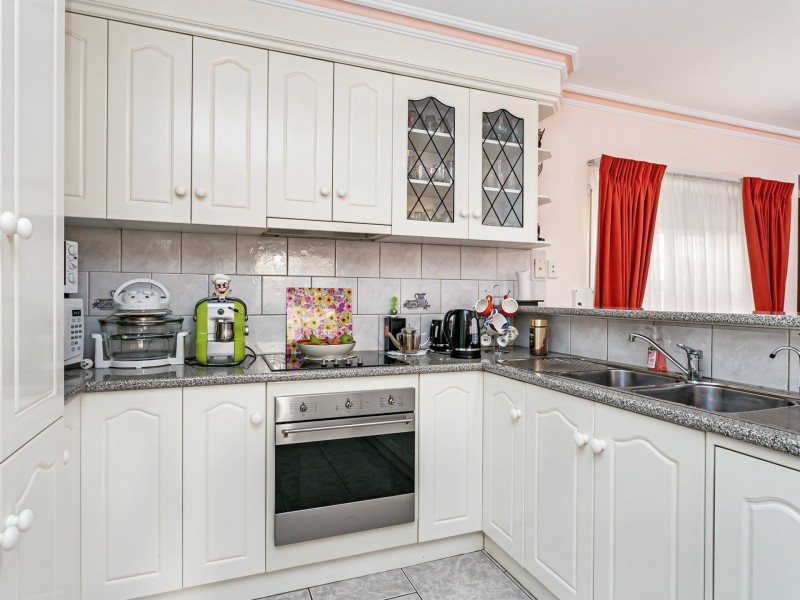 6 Rosalia Court, Kidman Park SA 5025