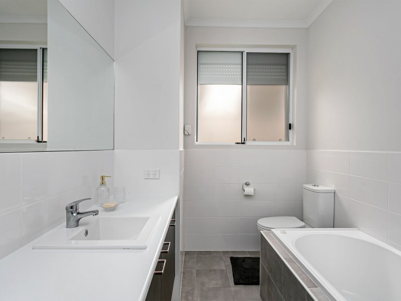 18 Maple Avenue, Royal Park SA 5014