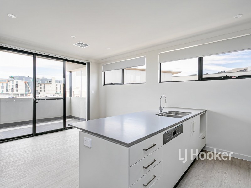 2 Neighbour Road, West Lakes SA 5021