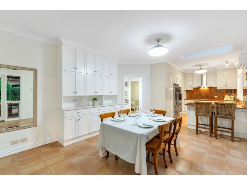 4 Tennyson Heights Court, Tennyson SA 5022