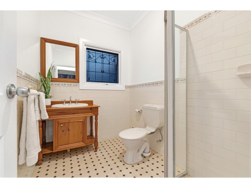 4 Tennyson Heights Court, Tennyson SA 5022