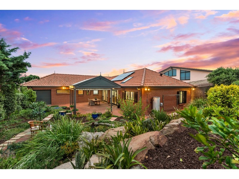 4 Tennyson Heights Court, Tennyson SA 5022