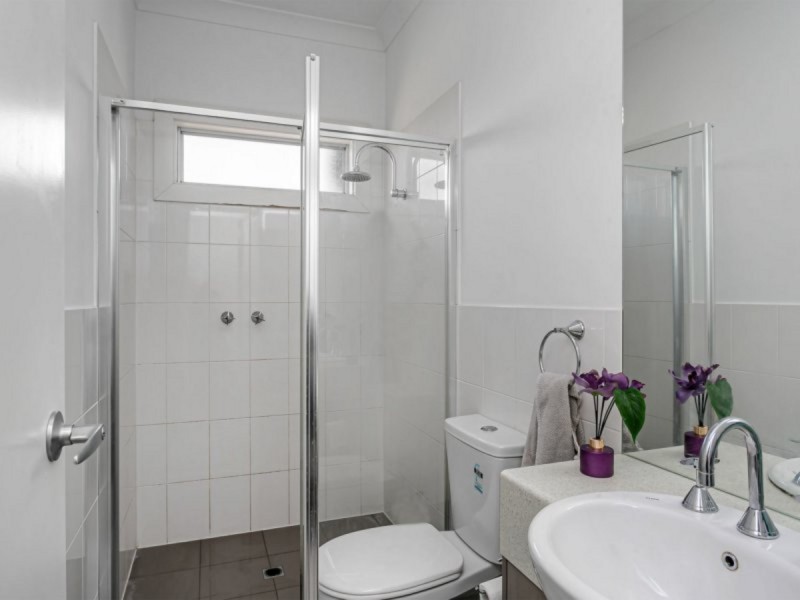 12 MacKenzie Circuit, Mawson Lakes SA 5095