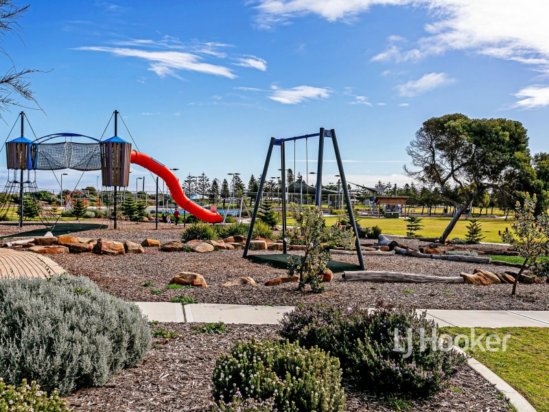 3 St Albans Terrace, Semaphore Park SA 5019