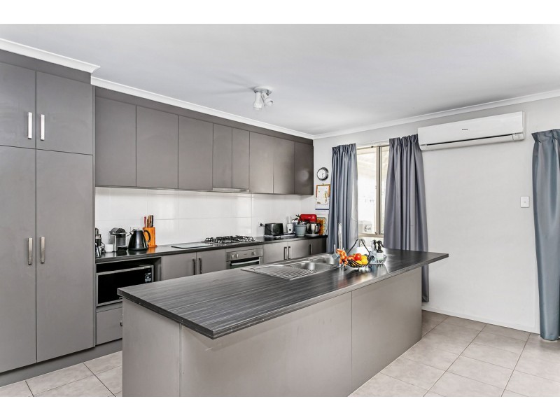 6A Kinross Avenue, Seaton SA 5023