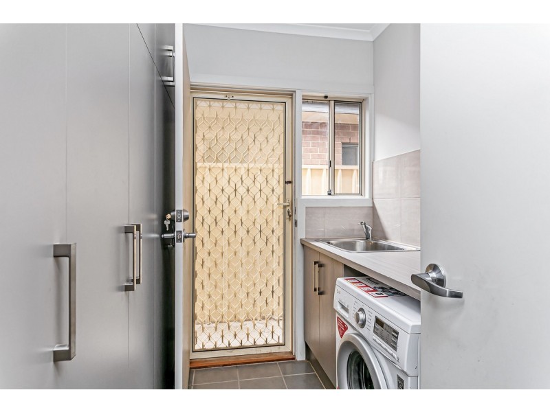 6A Kinross Avenue, Seaton SA 5023