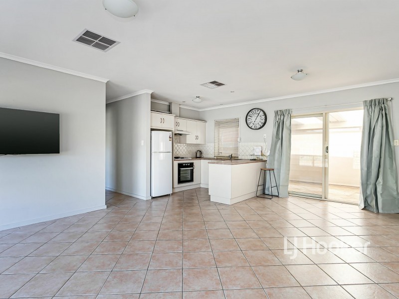 2 Nesbit Street, Albert Park SA 5014