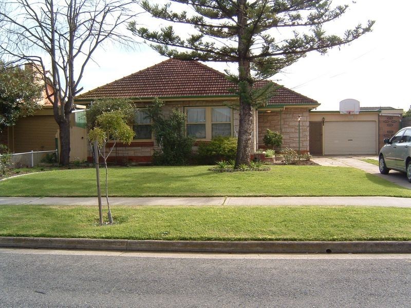 7 Munro Avenue, Seaton SA 5023