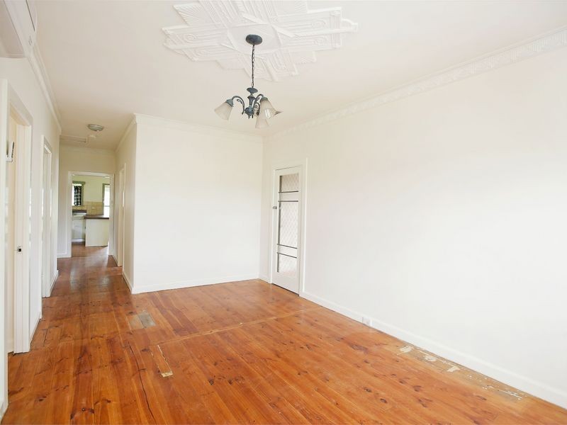 7 Munro Avenue, Seaton SA 5023