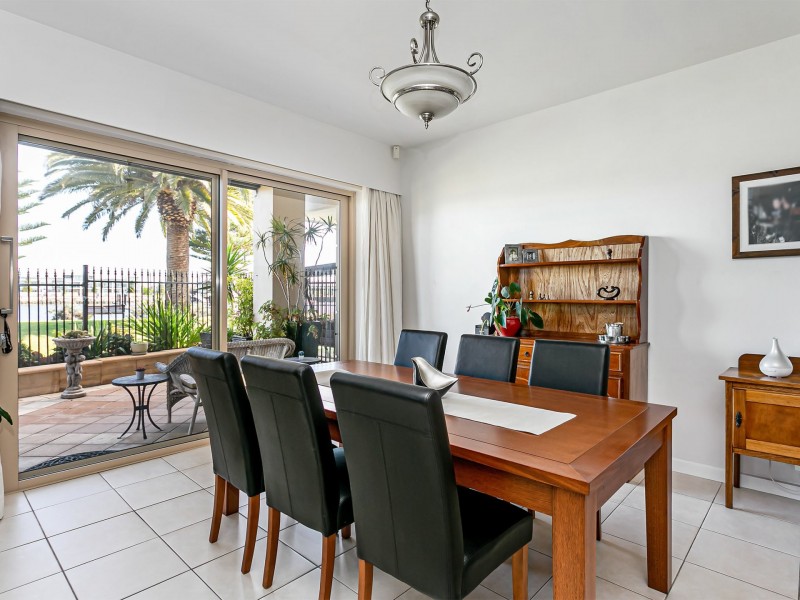 5 Sarnia Way, Port Adelaide SA 5015