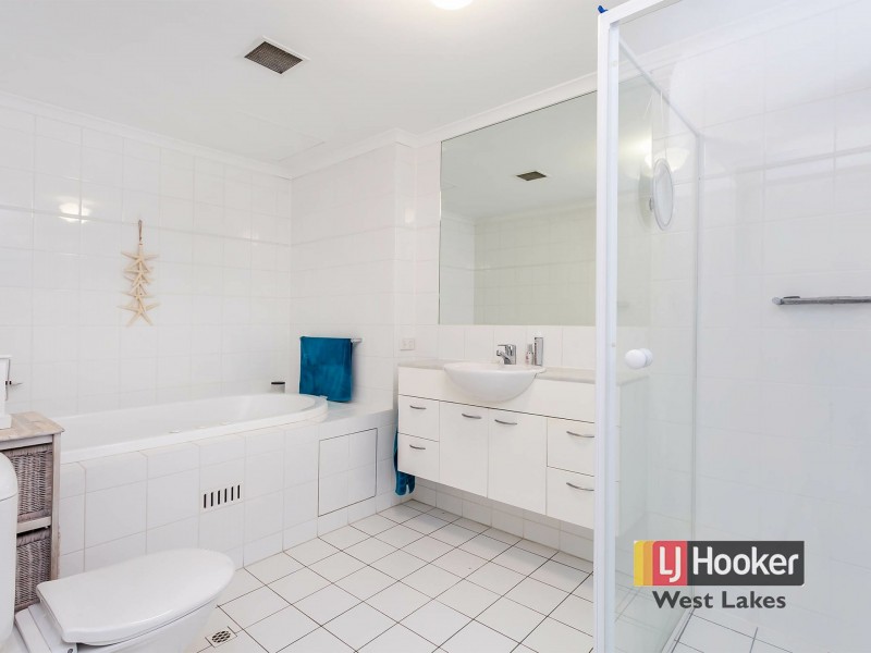 51/3 Holdfast Promenade, Glenelg SA 5045