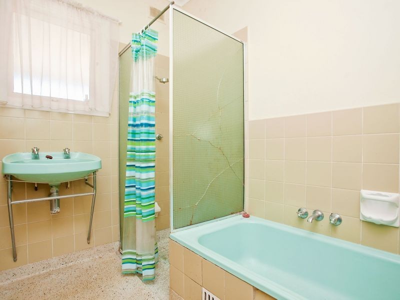 9 Henderson Street, Henley Beach SA 5022