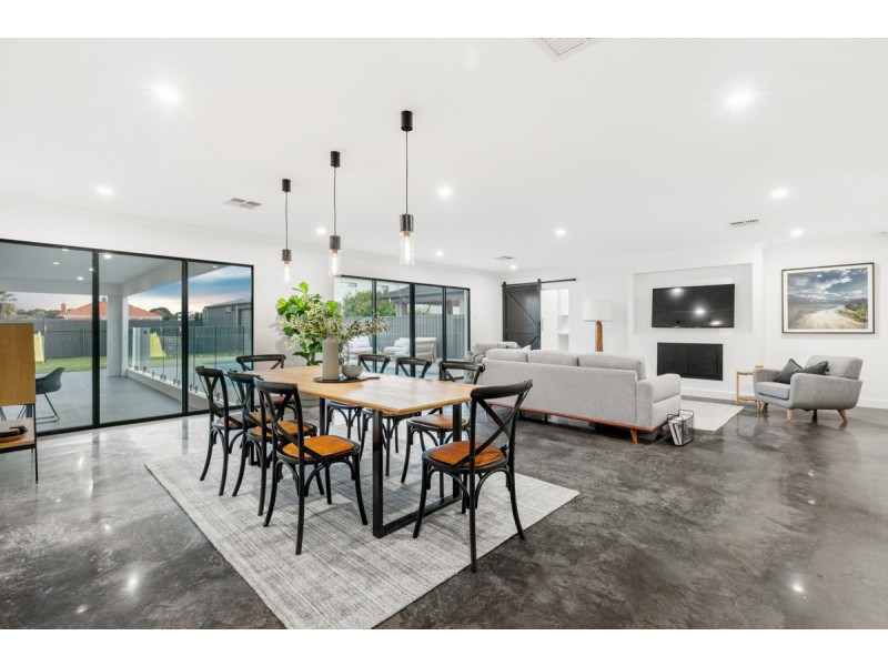 61 Russ Avenue, Seaton SA 5023