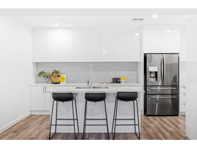 61 Russ Avenue, Seaton SA 5023