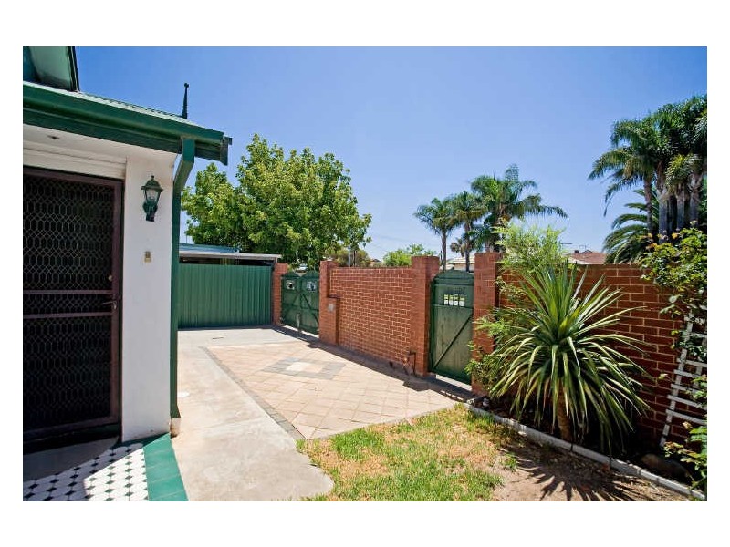 9 Campbell Avenue, Rosewater SA 5013