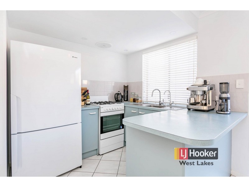 2/10 Tim Hunt Way, Peterhead SA 5016