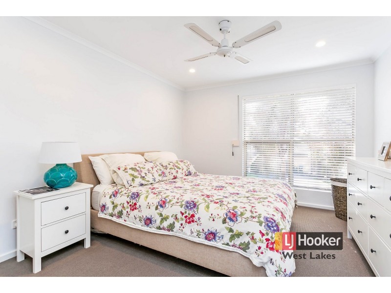 2/10 Tim Hunt Way, Peterhead SA 5016