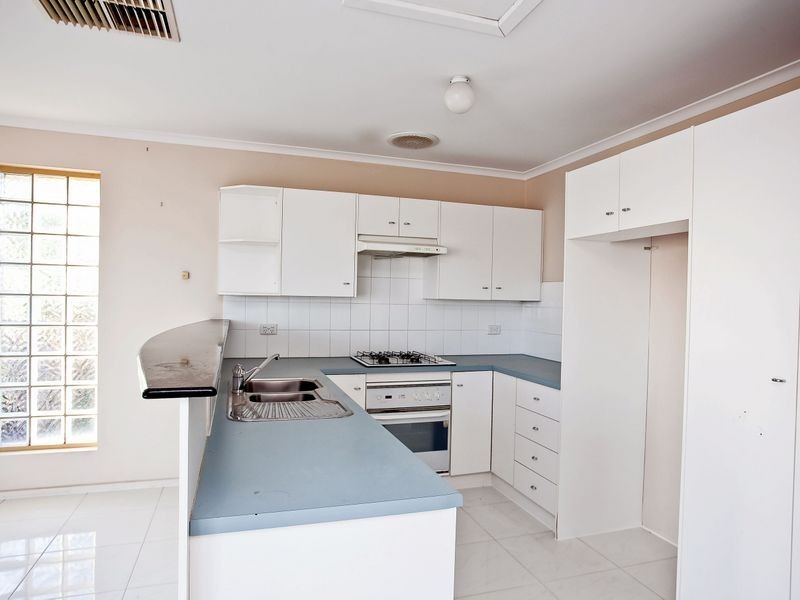 4/17 Esplanade, Semaphore South SA 5019