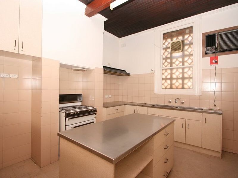 13 Hutt Street, Adelaide SA 5000