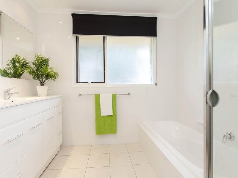 4 Tahiti Place, West Lakes SA 5021