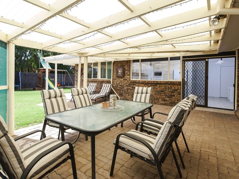 4 Tahiti Place, West Lakes SA 5021