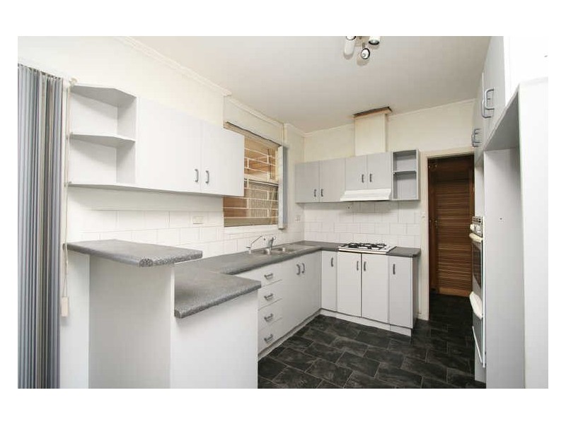 35 Seaton Terrace, Seaton SA 5023