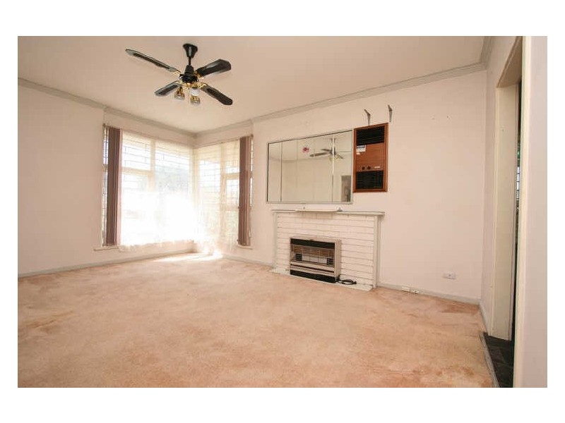 35 Seaton Terrace, Seaton SA 5023