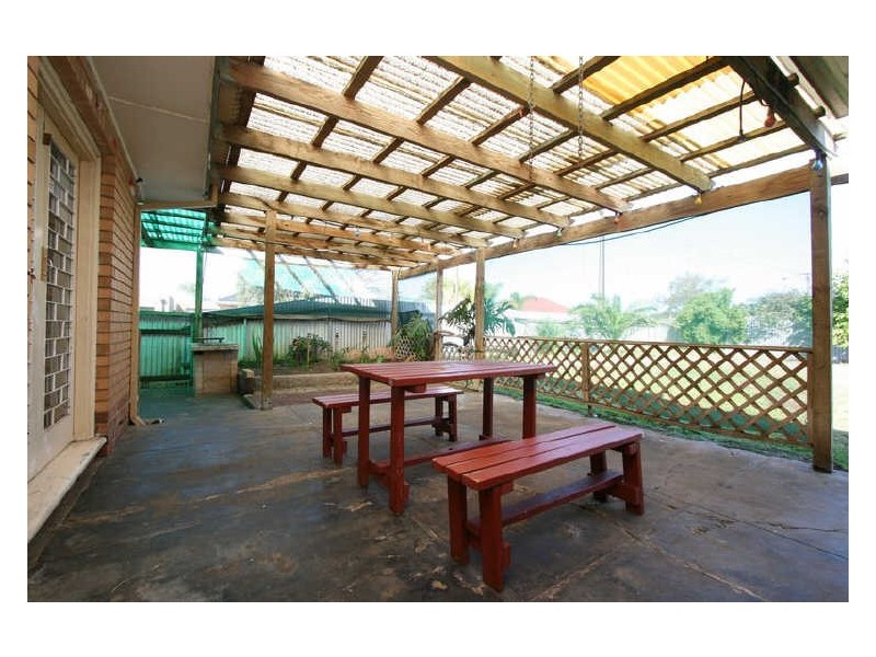 35 Seaton Terrace, Seaton SA 5023