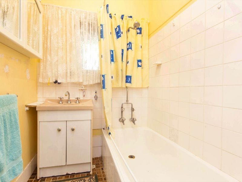 11 Hawkesbury Avenue, Kilburn SA 5084