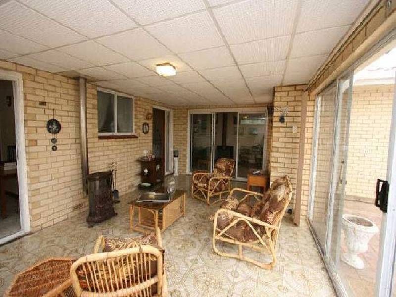 7 Tuart Place, West Lakes SA 5021