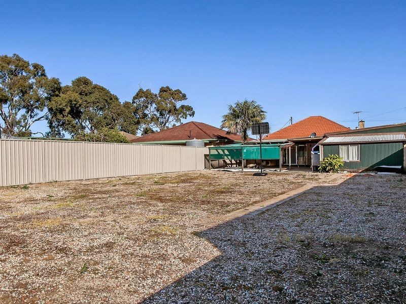 15 Agnes Street, Seaton SA 5023