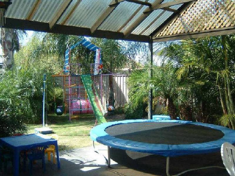 9 Knapman Crescent, Port Adelaide SA 5015