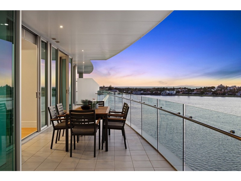 64/155 Brebner Drive, West Lakes SA 5021