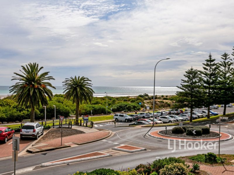 96B Esplanade, Semaphore SA 5019