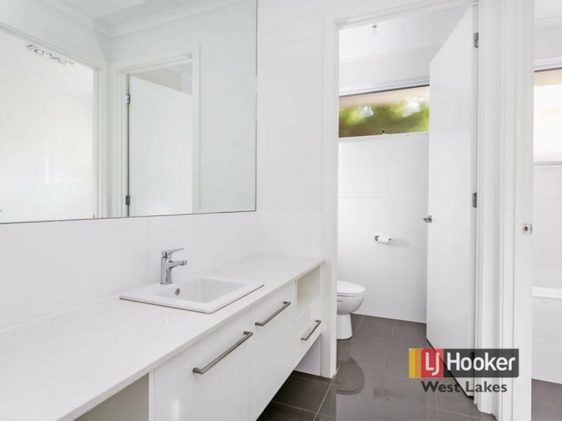 7a Gilles Crescent, Hillcrest SA 5086