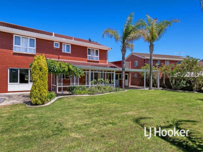 6 Lakeview Avenue, West Lakes SA 5021