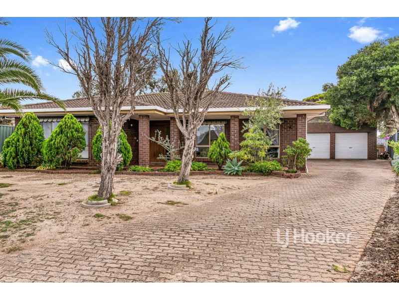 1 Lomond Court, West Lakes SA 5021