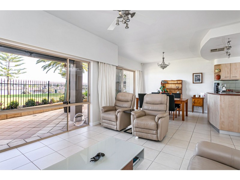 5 Sarnia Way, Port Adelaide SA 5015
