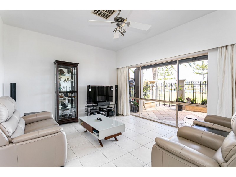 5 Sarnia Way, Port Adelaide SA 5015