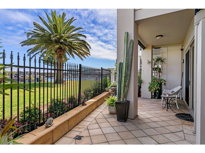 5 Sarnia Way, Port Adelaide SA 5015