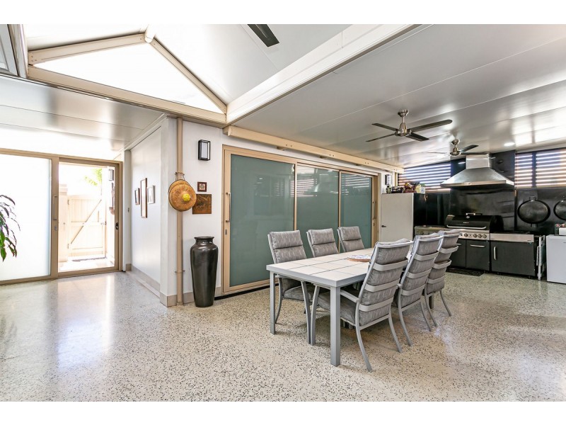 5 Sarnia Way, Port Adelaide SA 5015