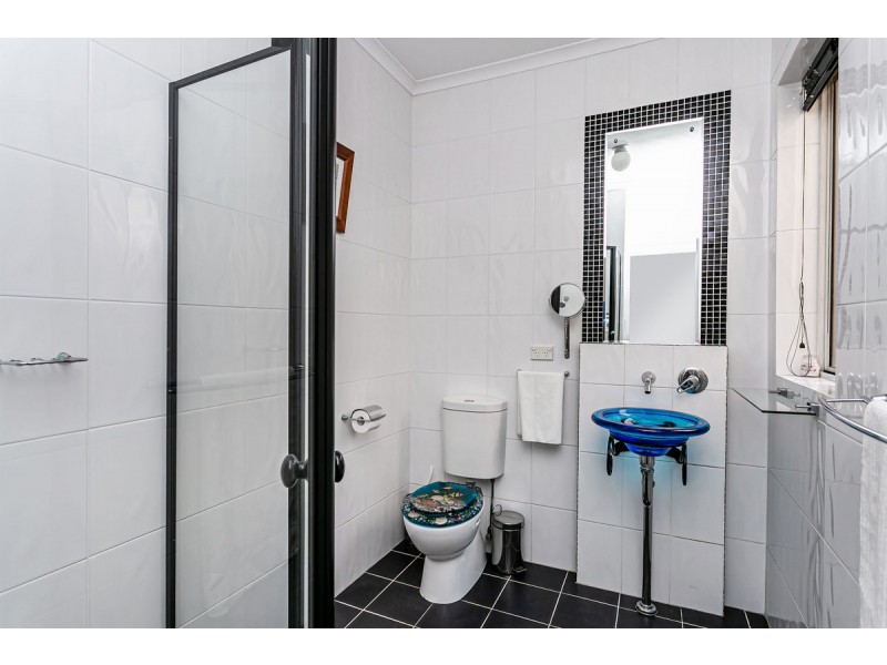 5 Sarnia Way, Port Adelaide SA 5015