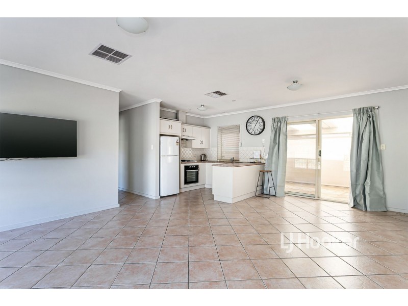 2 Nesbit Street, Albert Park SA 5014