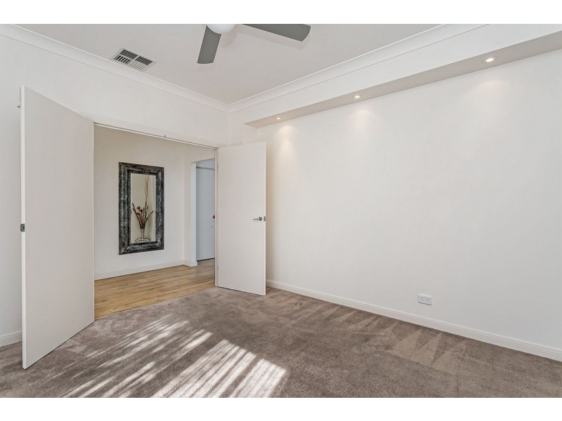 8/13 Horsley Drive, Kidman Park SA 5025