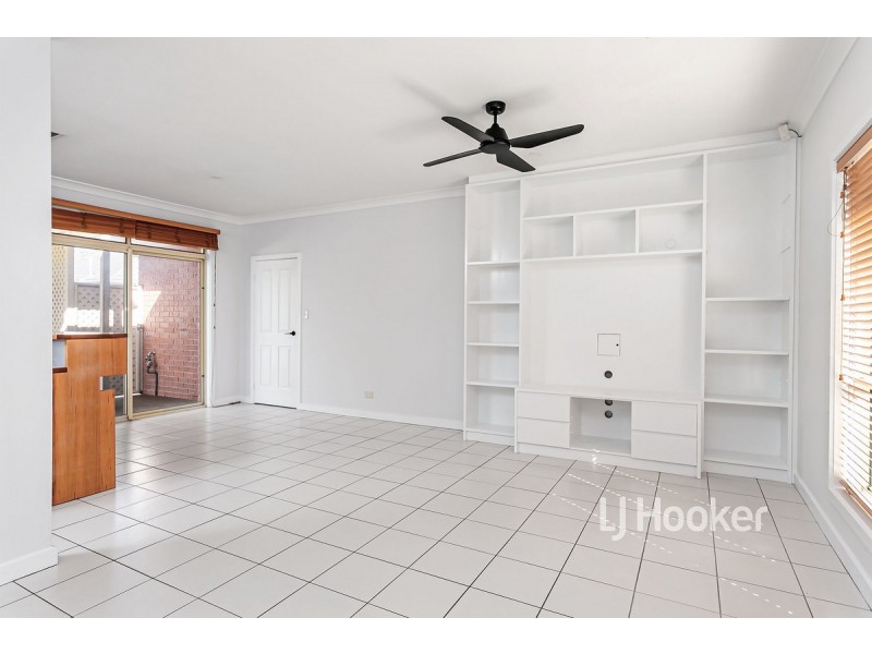 17b Raymond Avenue, Seaton SA 5023