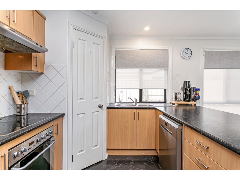 14 Moore Street, Birkenhead SA 5015