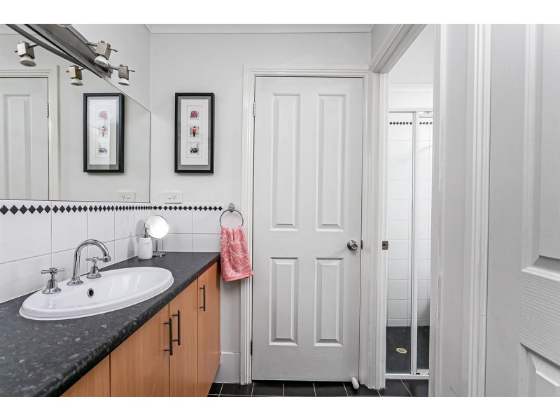 14 Moore Street, Birkenhead SA 5015